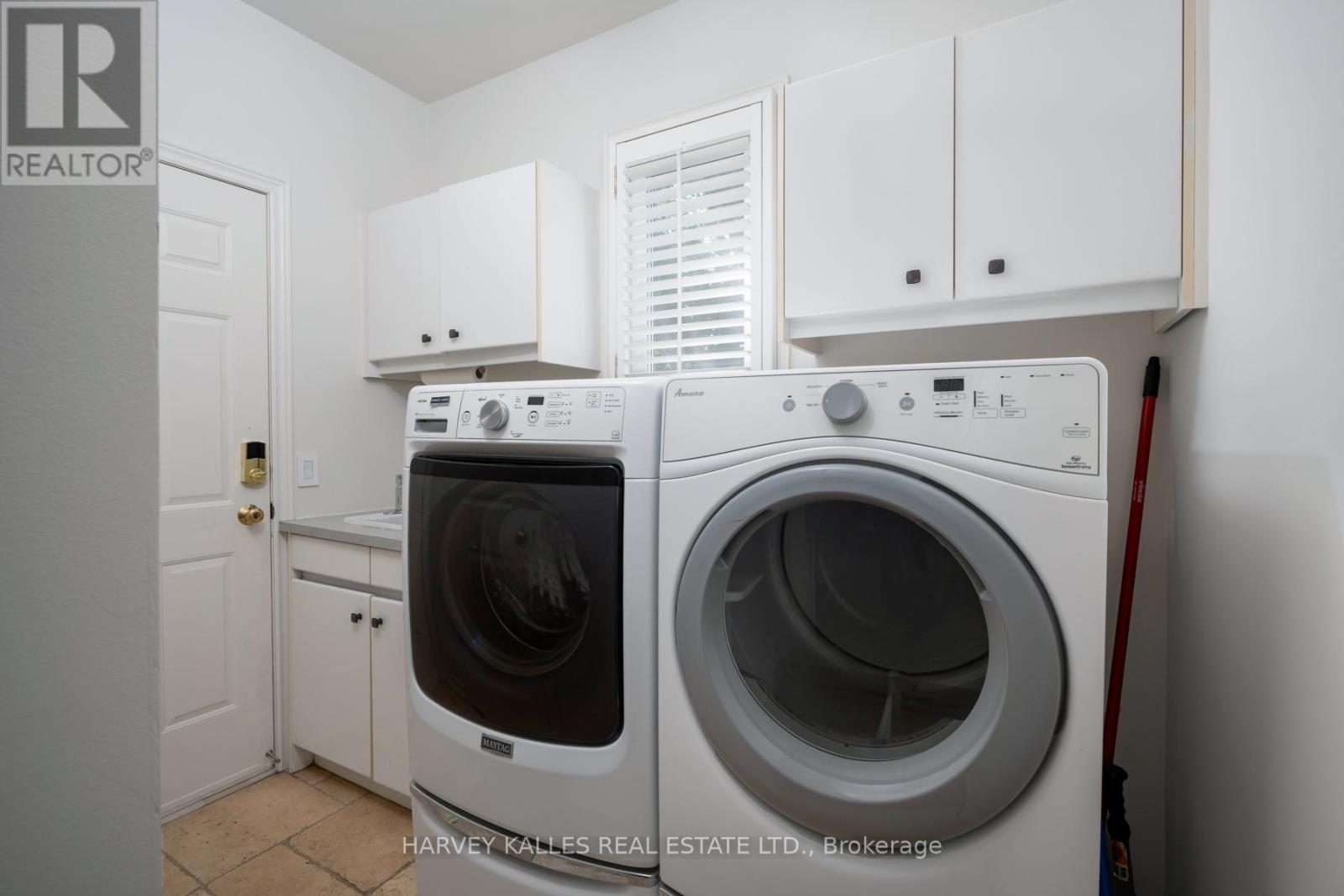 Photo 24 of 12 Alta Vista Court, Vaughan ON