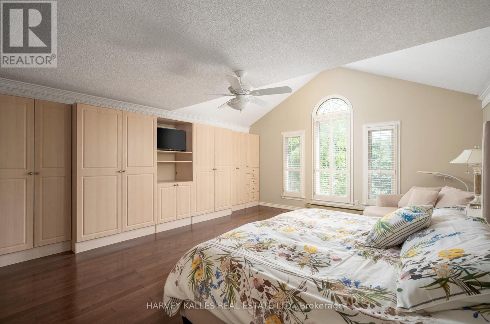 Photo 23 of 12 Alta Vista Court, Vaughan ON