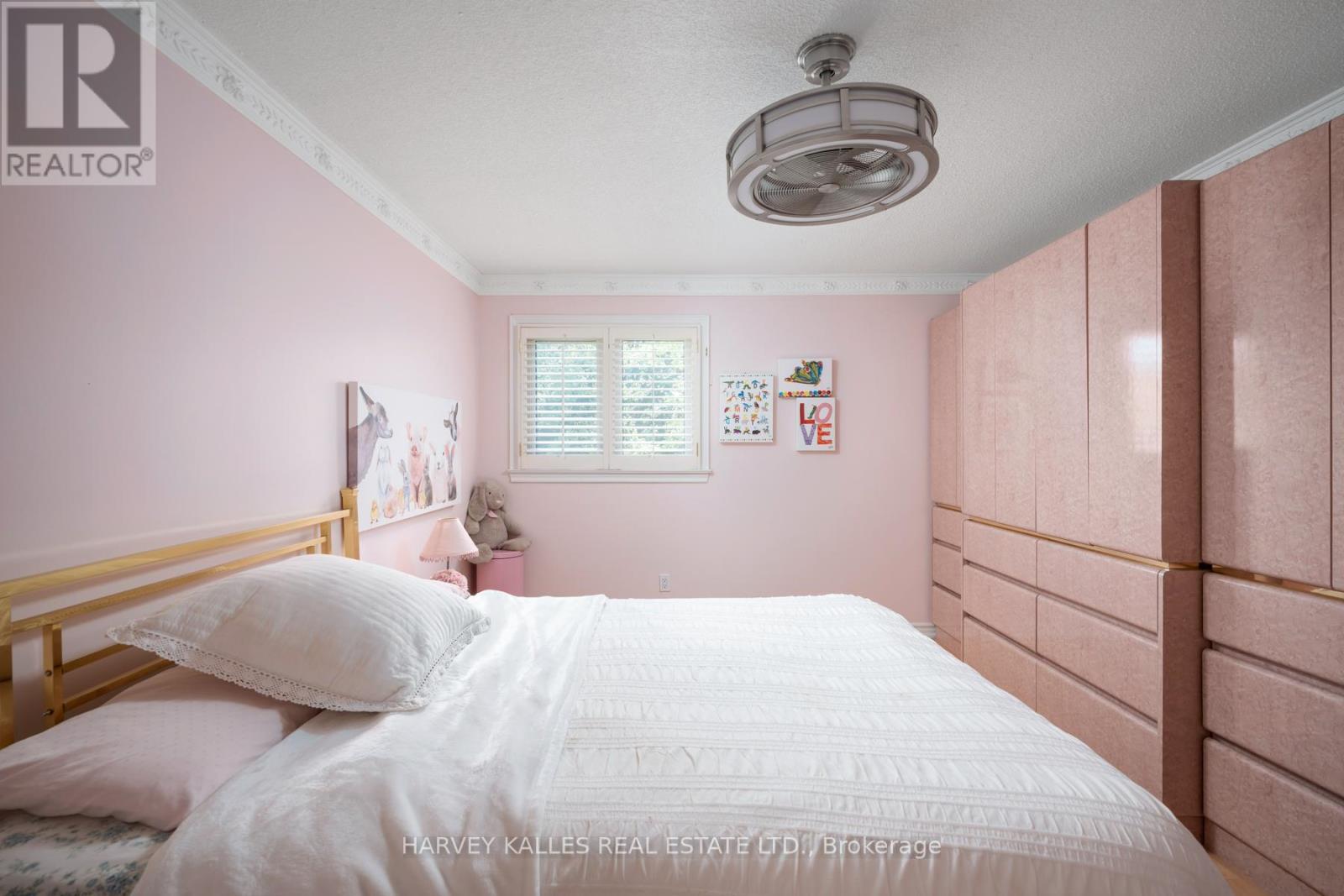 Photo 5 of 12 Alta Vista Court, Vaughan ON