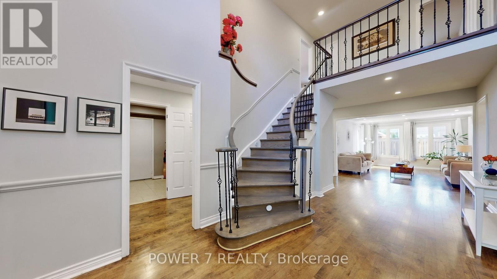 Photo 20 of 200 Carrington Drive, Richmond Hill ON