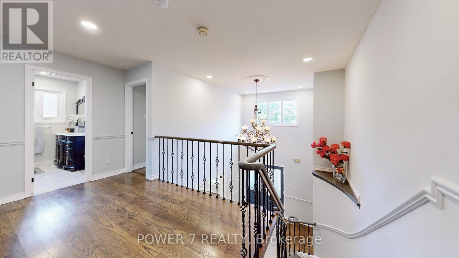 Photo 22 of 200 Carrington Drive, Richmond Hill ON