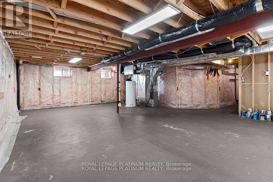 Photo 36 of 52 Jewel House Lane, Barrie ON