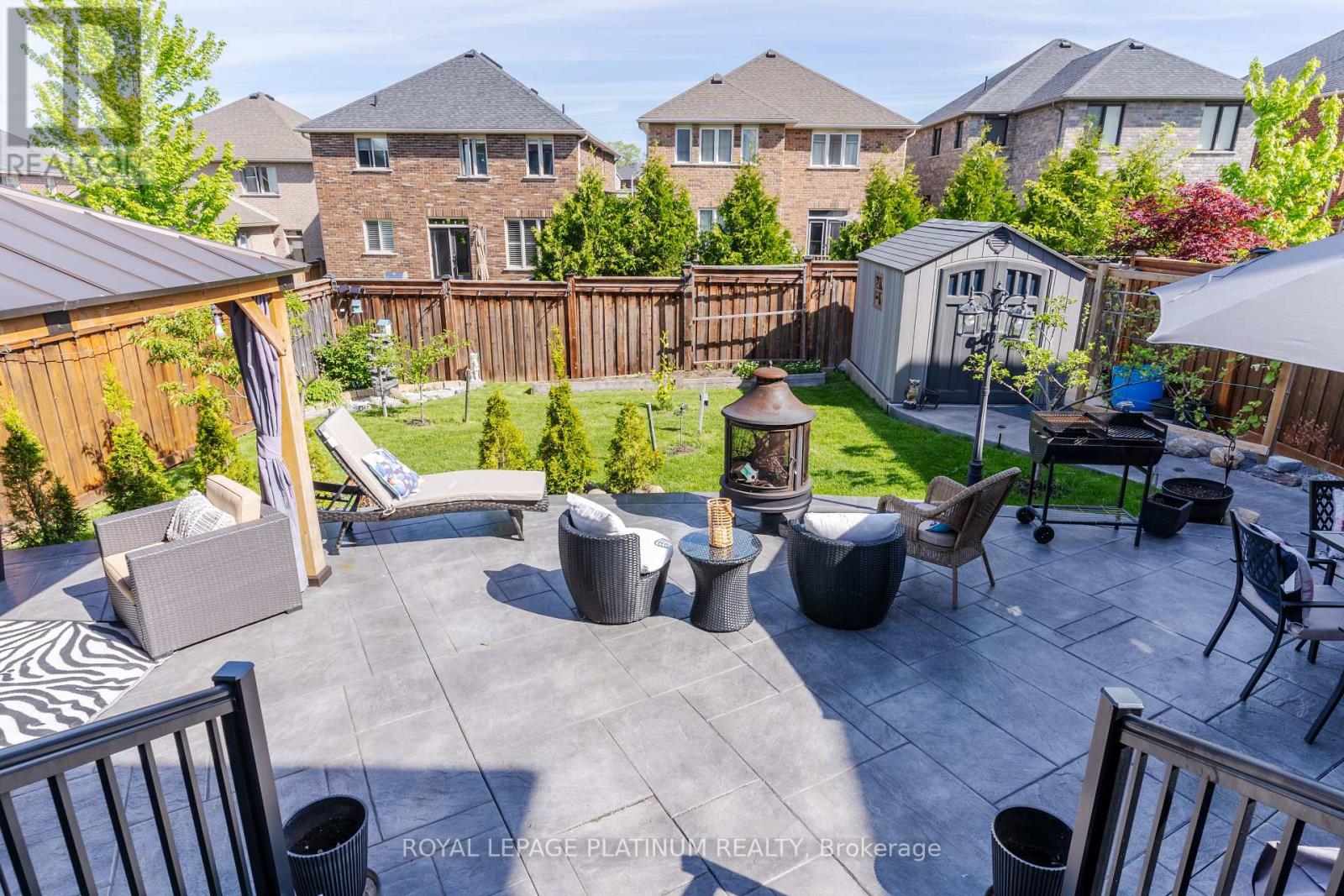 Photo 46 of 52 Jewel House Lane, Barrie ON