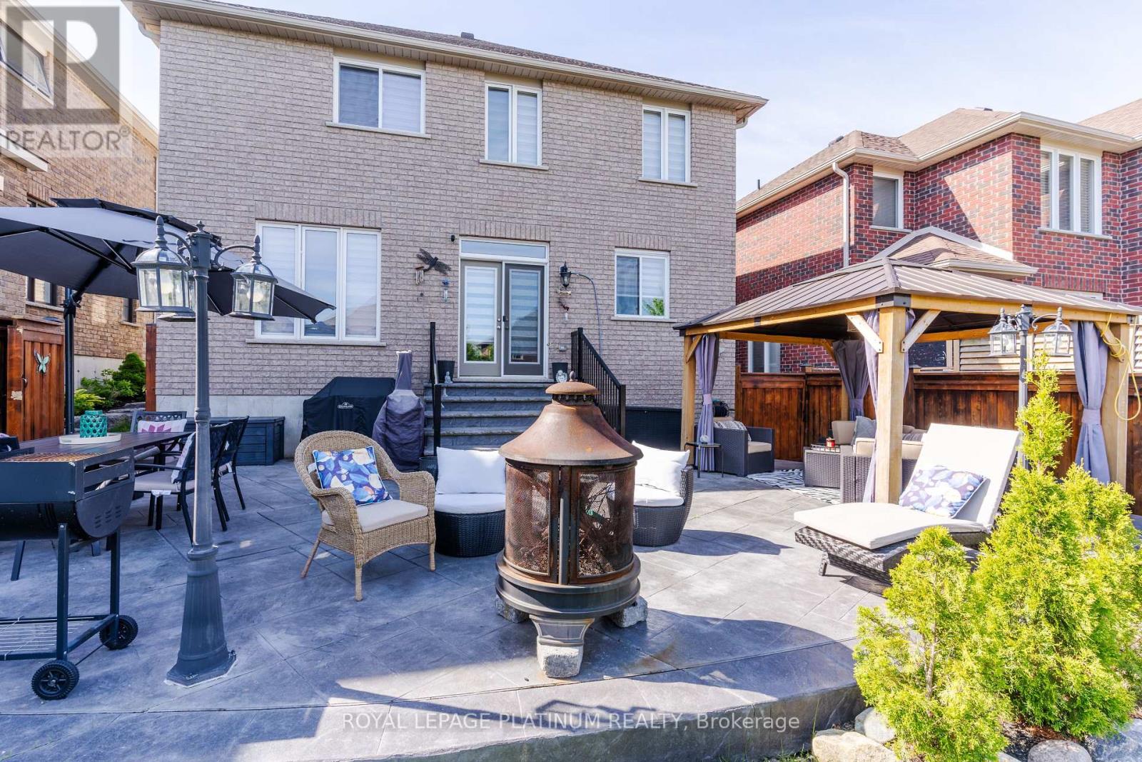 Photo 19 of 52 Jewel House Lane, Barrie ON