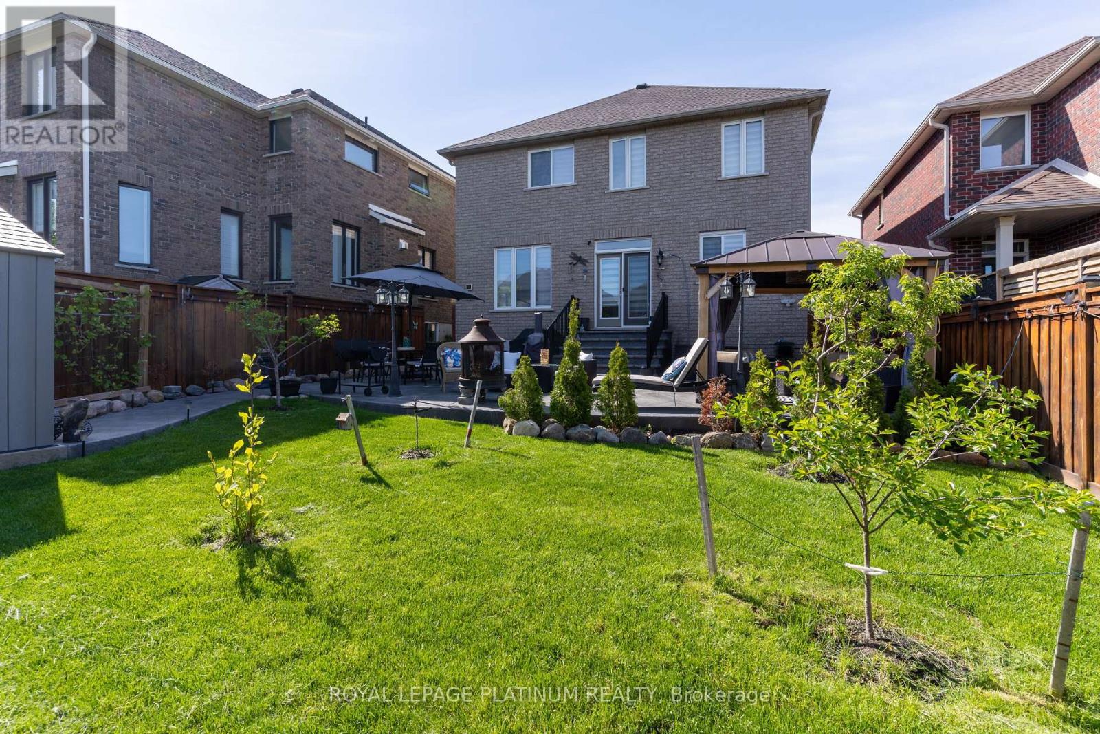 Photo 41 of 52 Jewel House Lane, Barrie ON