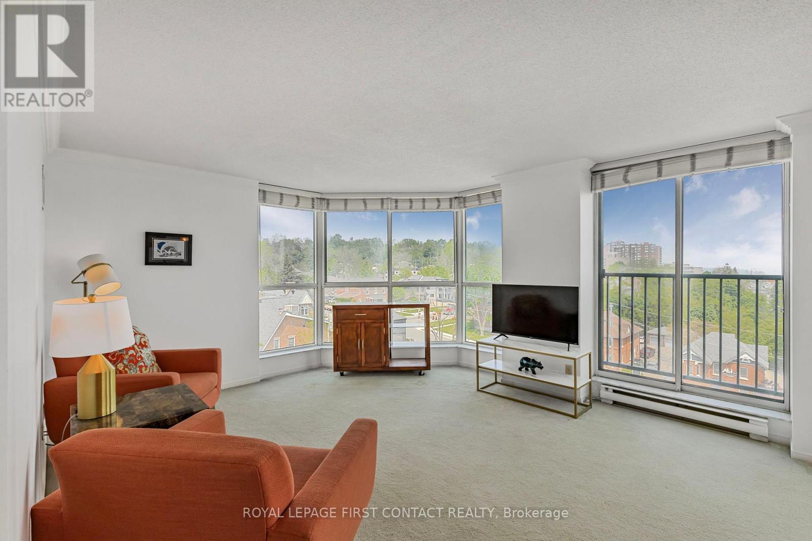 Photo 8 of 811 150 Dunlop Street E, Barrie ON