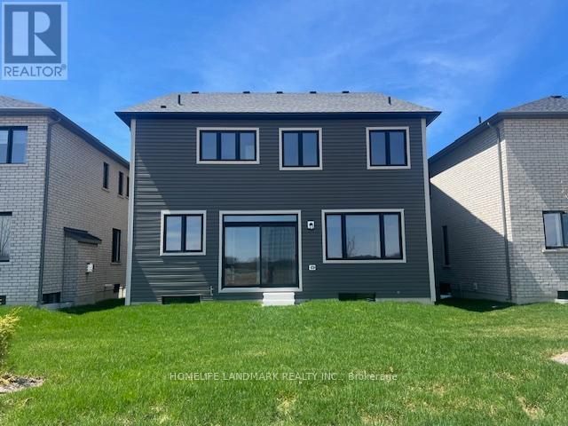Photo 4 of 154 Union Boulevard, Wasaga Beach ON