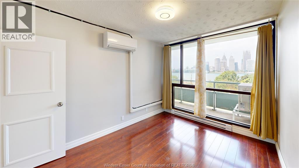 Photo 23 of 111 Riverside Drive Unit 406, Windsor ON