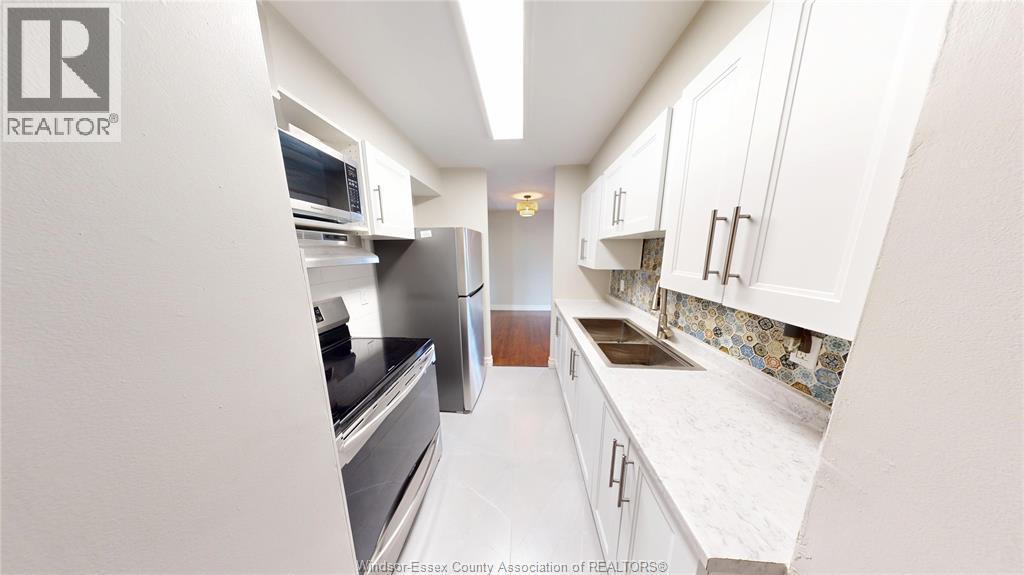Photo 6 of 111 Riverside Drive Unit 406, Windsor ON