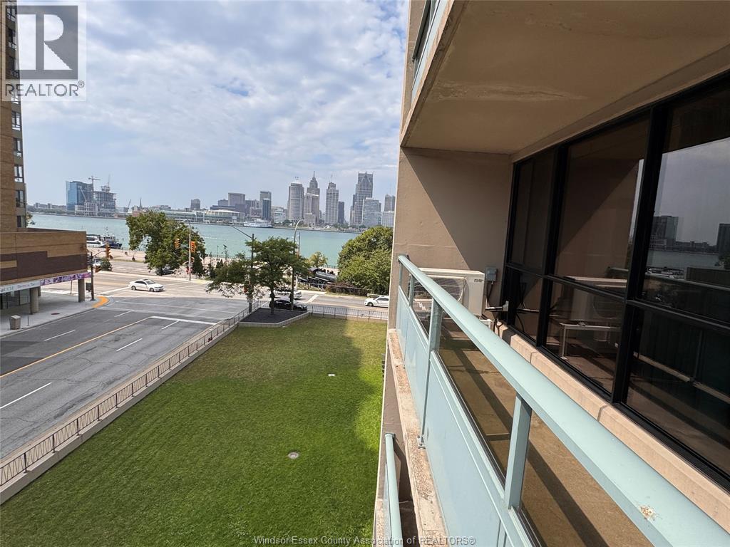 Photo 3 of 111 Riverside Drive Unit 406, Windsor ON