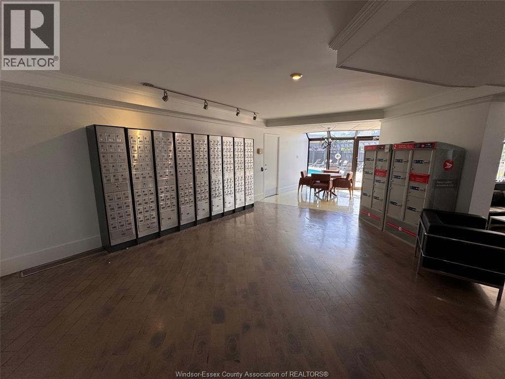 Photo 10 of 111 Riverside Drive Unit 406, Windsor ON
