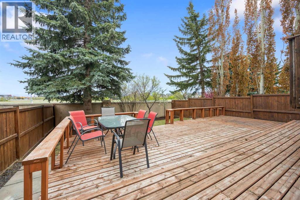 Single Family House for Sale in  Cougarstone Circle SW Cougar Ridge Calgary 