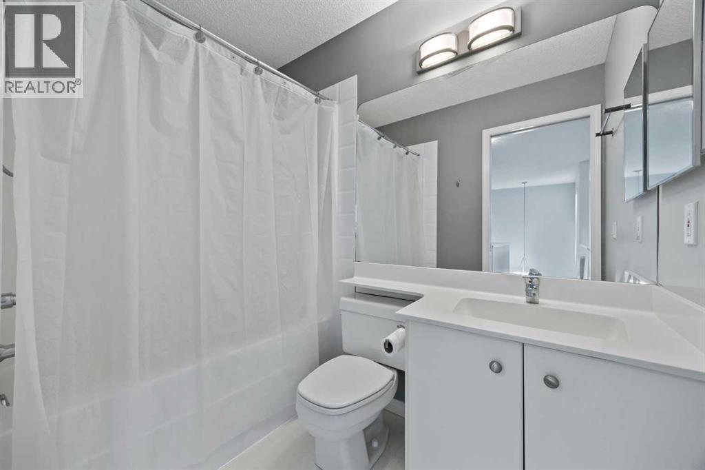 Single Family House for Sale in  Cougarstone Circle SW Cougar Ridge Calgary 