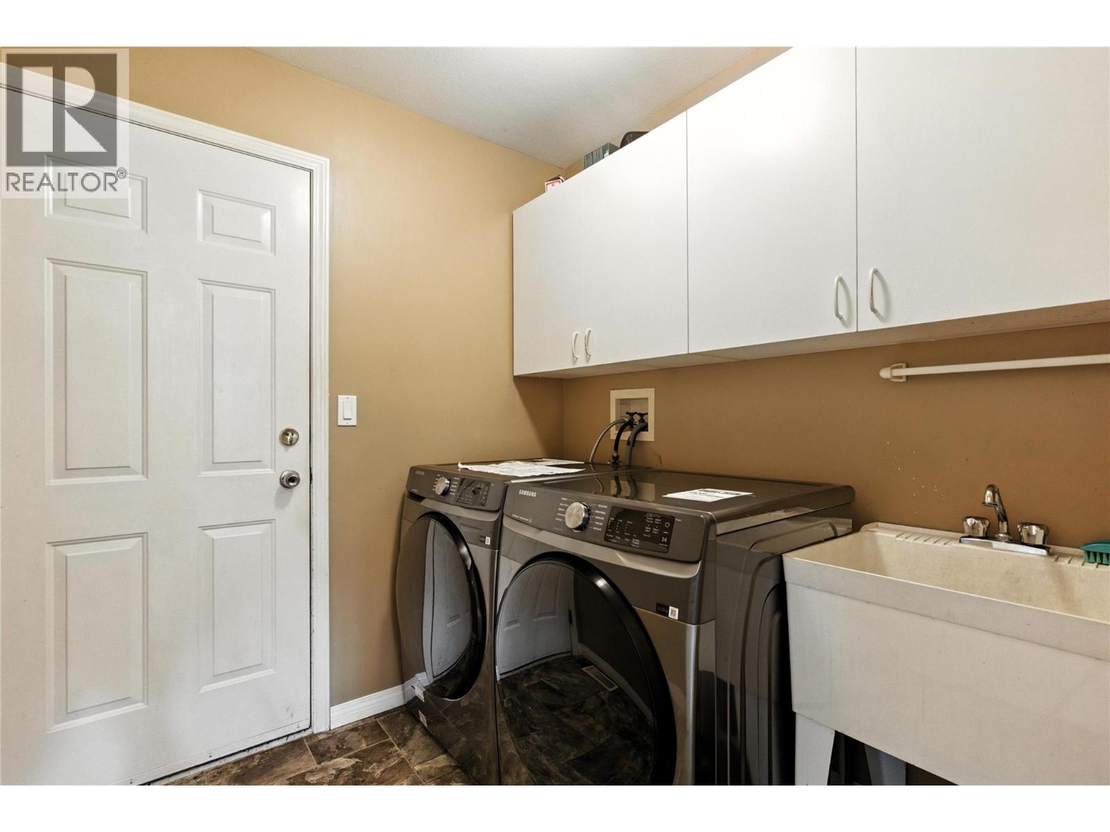 Photo 40 of 1379 Sunshine Court, Kamloops BC