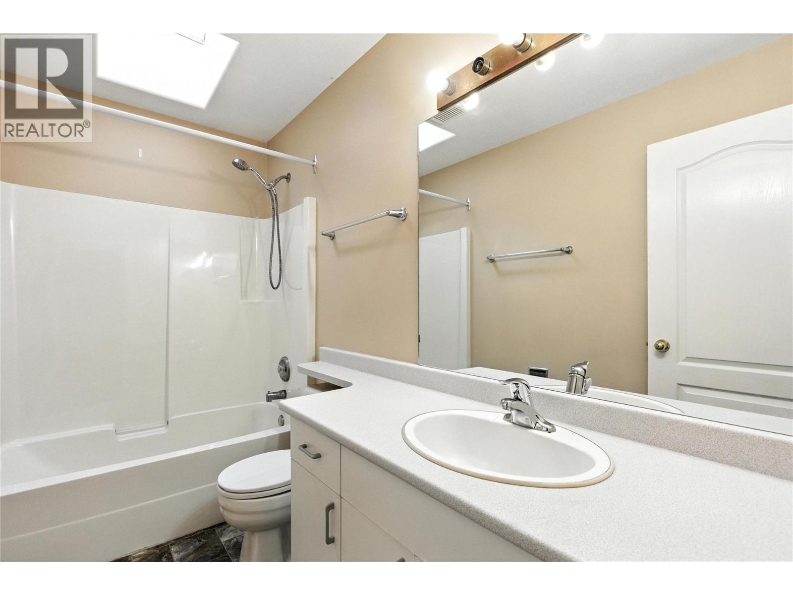 Photo 38 of 1379 Sunshine Court, Kamloops BC
