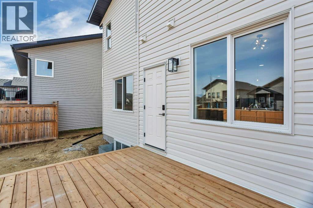 Photo 1 of 13 Murphy Close, Blackfalds AB