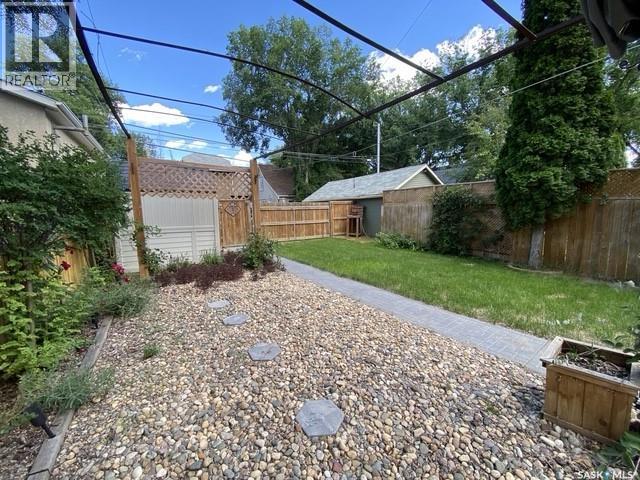 Photo 33 of 715 Dufferin Avenue, Saskatoon SK