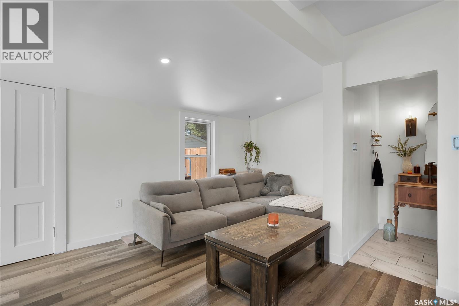Single Family House 2 Level for Sale in  B AVENUE N Saskatoon 