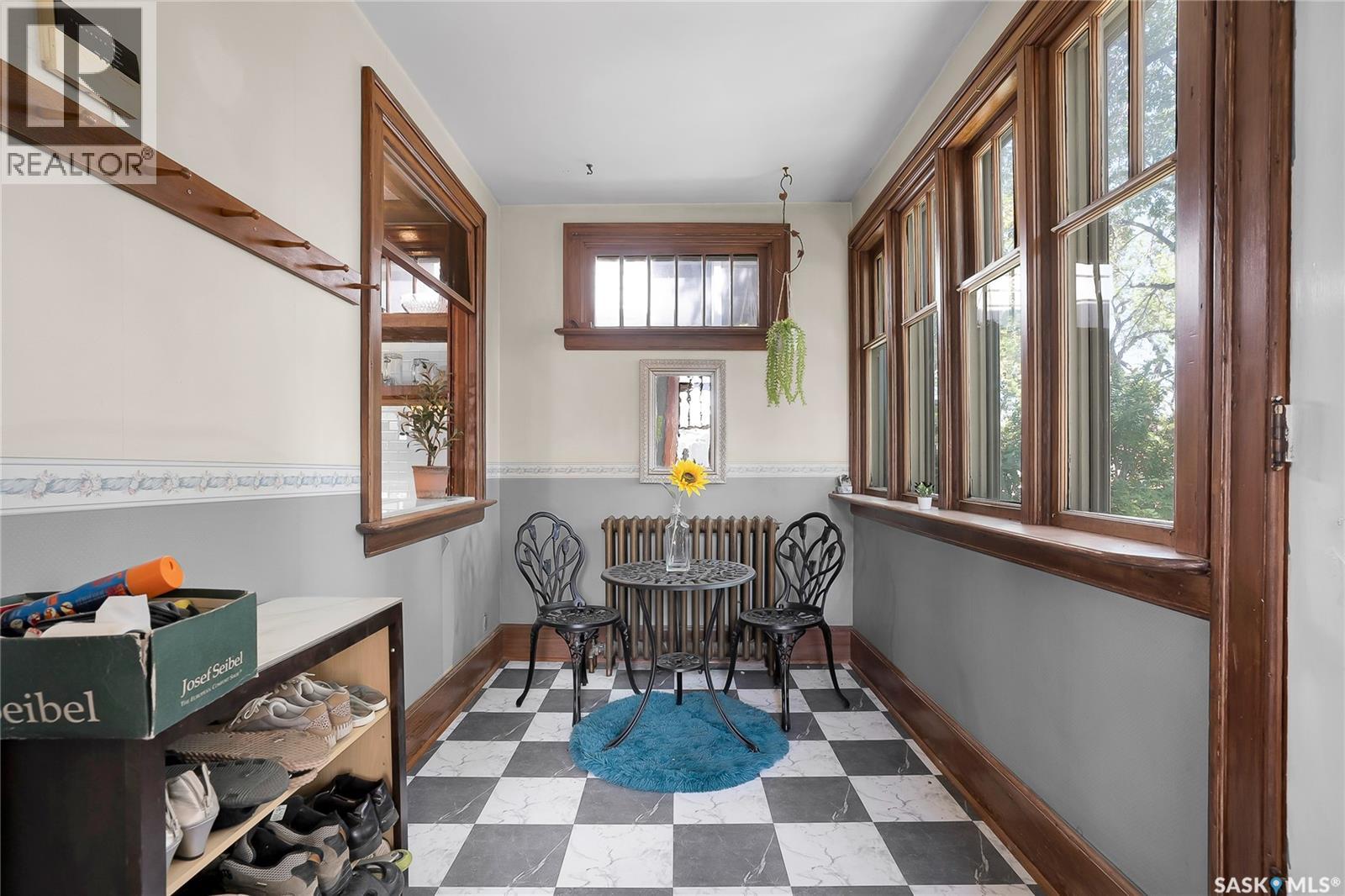 Single Family House 2 Level for Sale in  B AVENUE N Saskatoon 