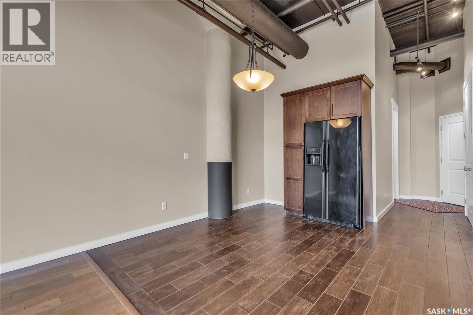 Photo 13 of 404 211 D Avenue N, Saskatoon SK