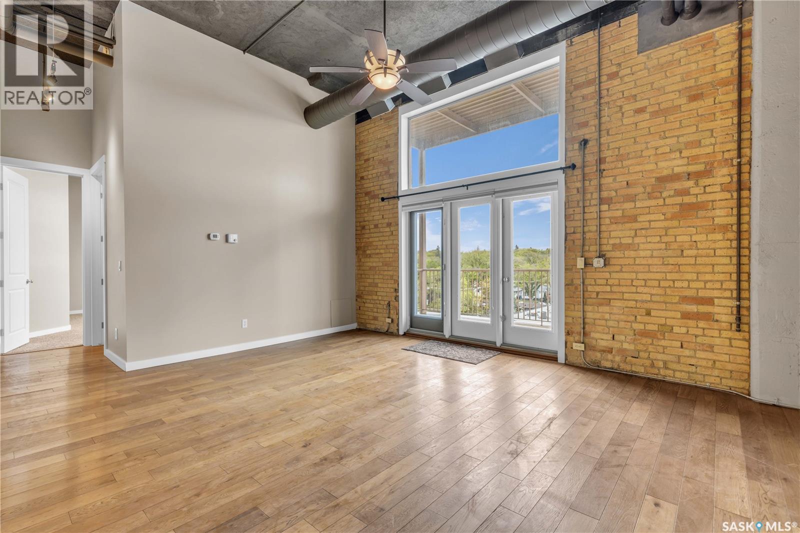 Photo 16 of 404 211 D Avenue N, Saskatoon SK