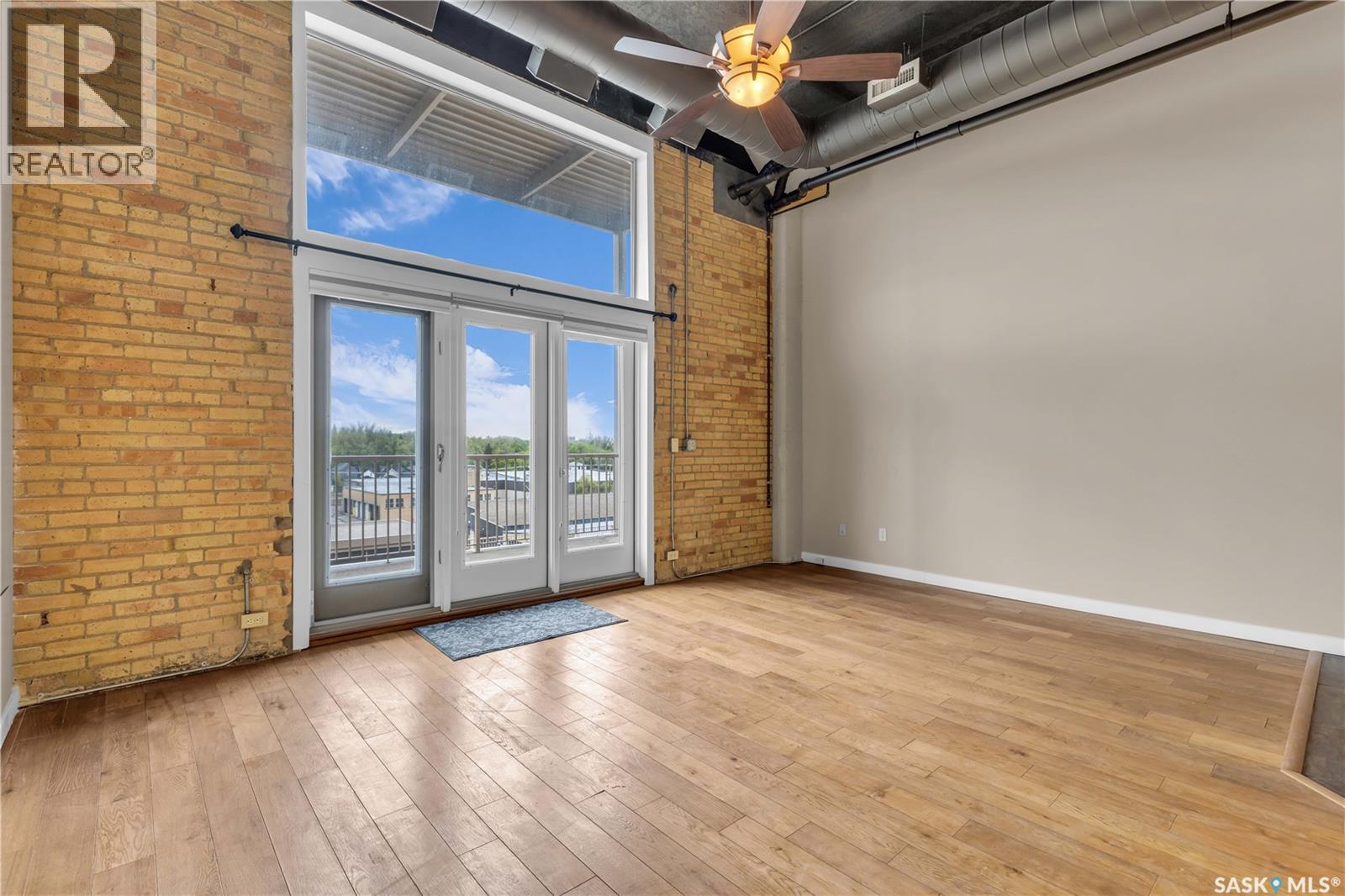 Photo 17 of 404 211 D Avenue N, Saskatoon SK