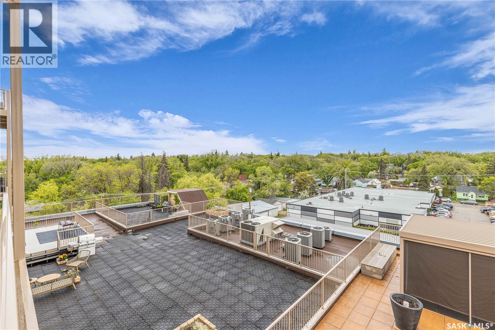 Photo 24 of 404 211 D Avenue N, Saskatoon SK