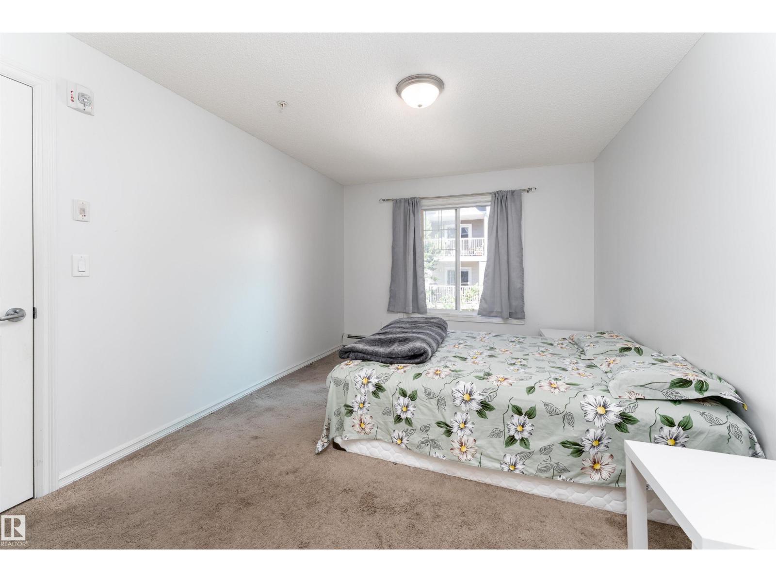 Photo 13 of 303 2208 44 Av Nw, Edmonton AB