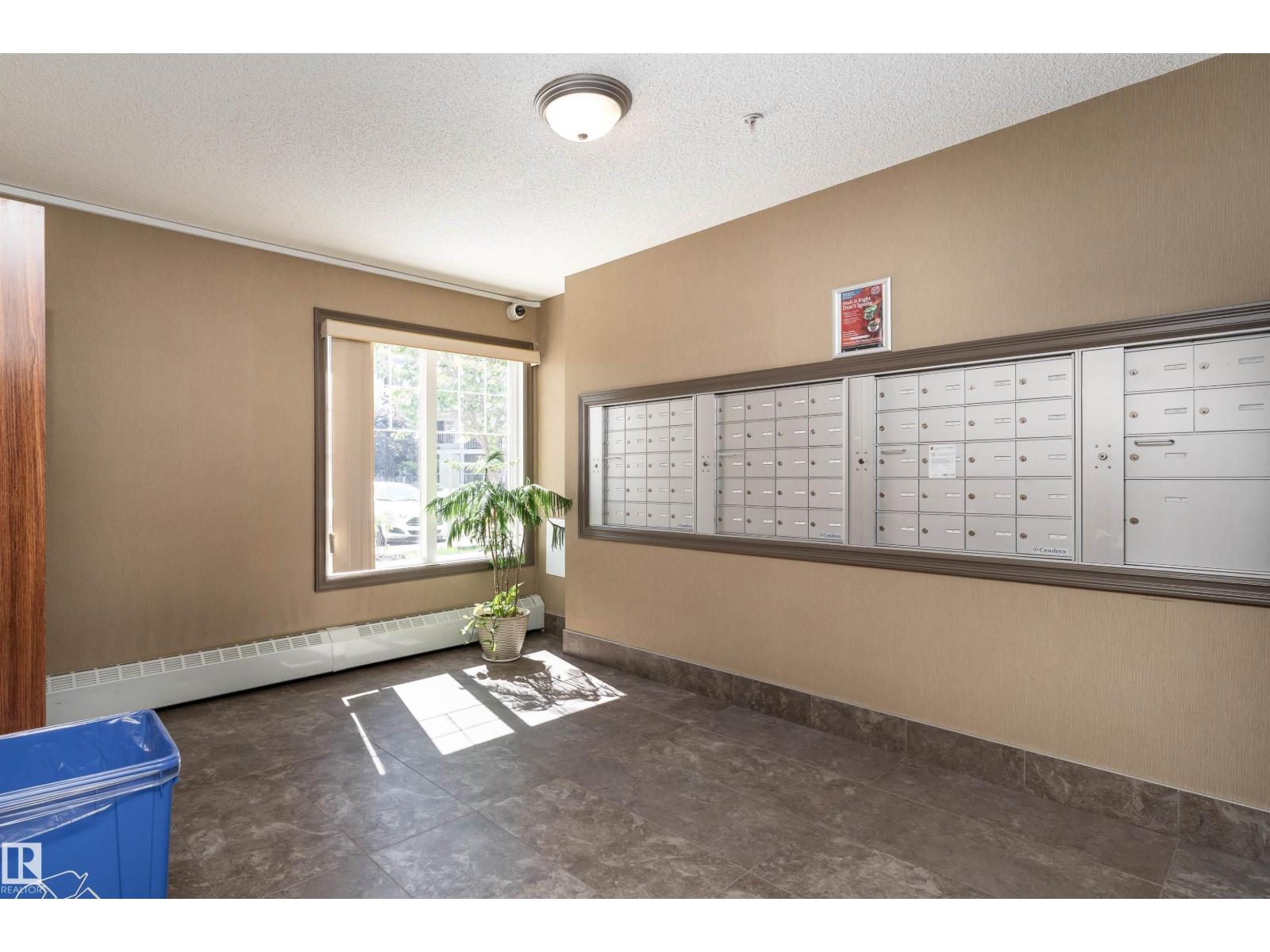 Photo 23 of 303 2208 44 Av Nw, Edmonton AB