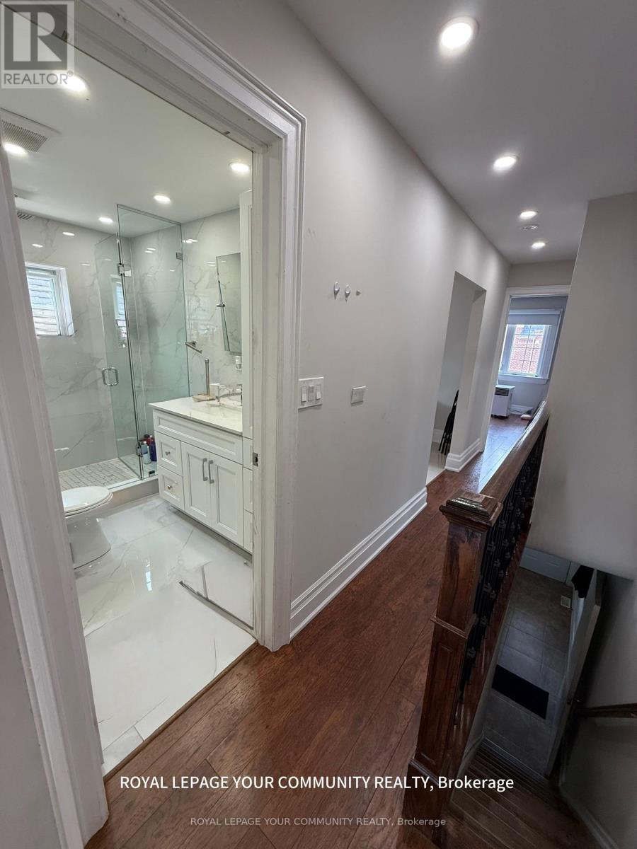 Photo 23 of 2nd Floor 7 Harvie Avenue E, Toronto ON