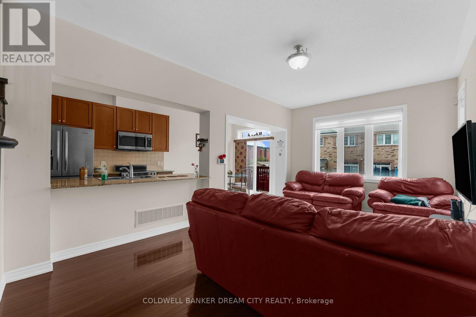 Photo 14 of 4 Autumn Arbour Road, Caledon ON