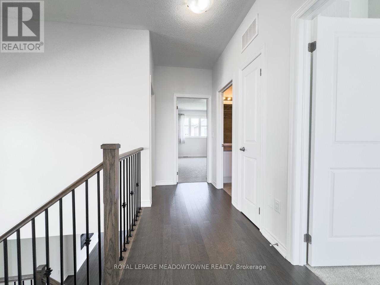 Photo 26 of 19 Lippa Drive, Caledon ON