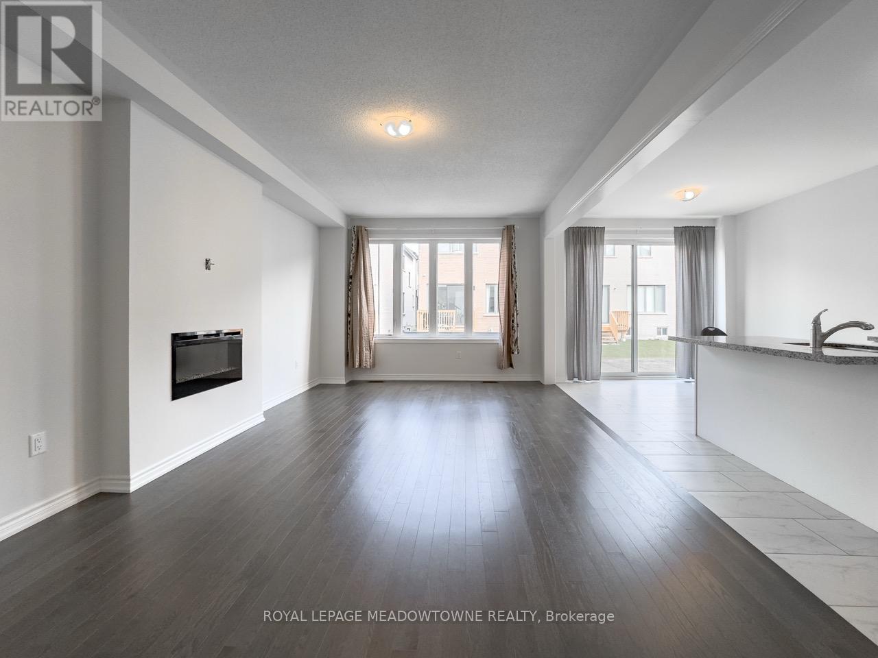 Photo 9 of 19 Lippa Drive, Caledon ON