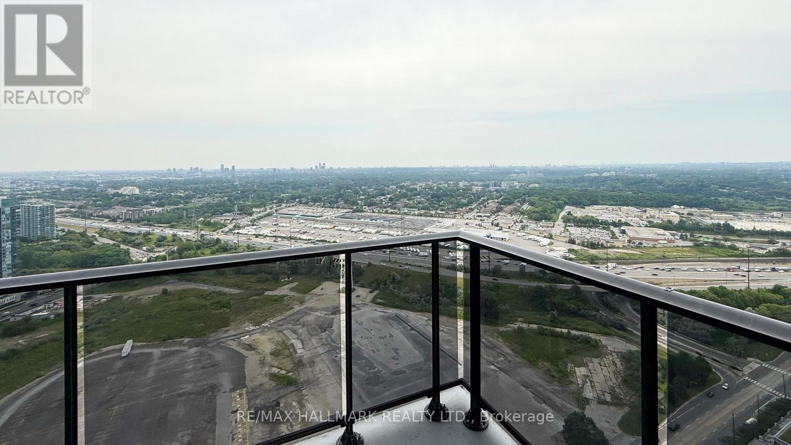 Photo 20 of 4002 70 Annie Craig Drive, Toronto ON