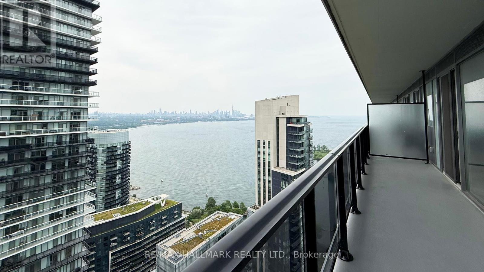 Photo 22 of 4002 70 Annie Craig Drive, Toronto ON