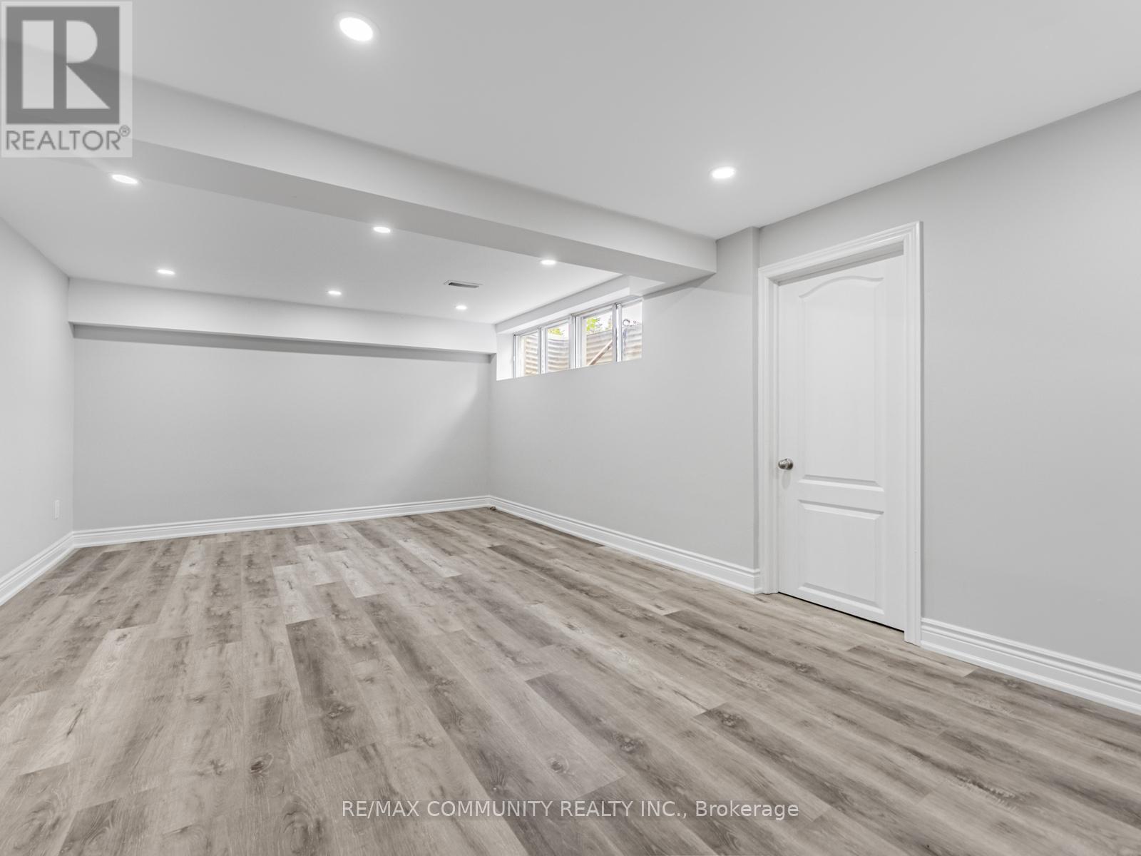 Photo 21 of 5 Langwith Court, Brampton ON