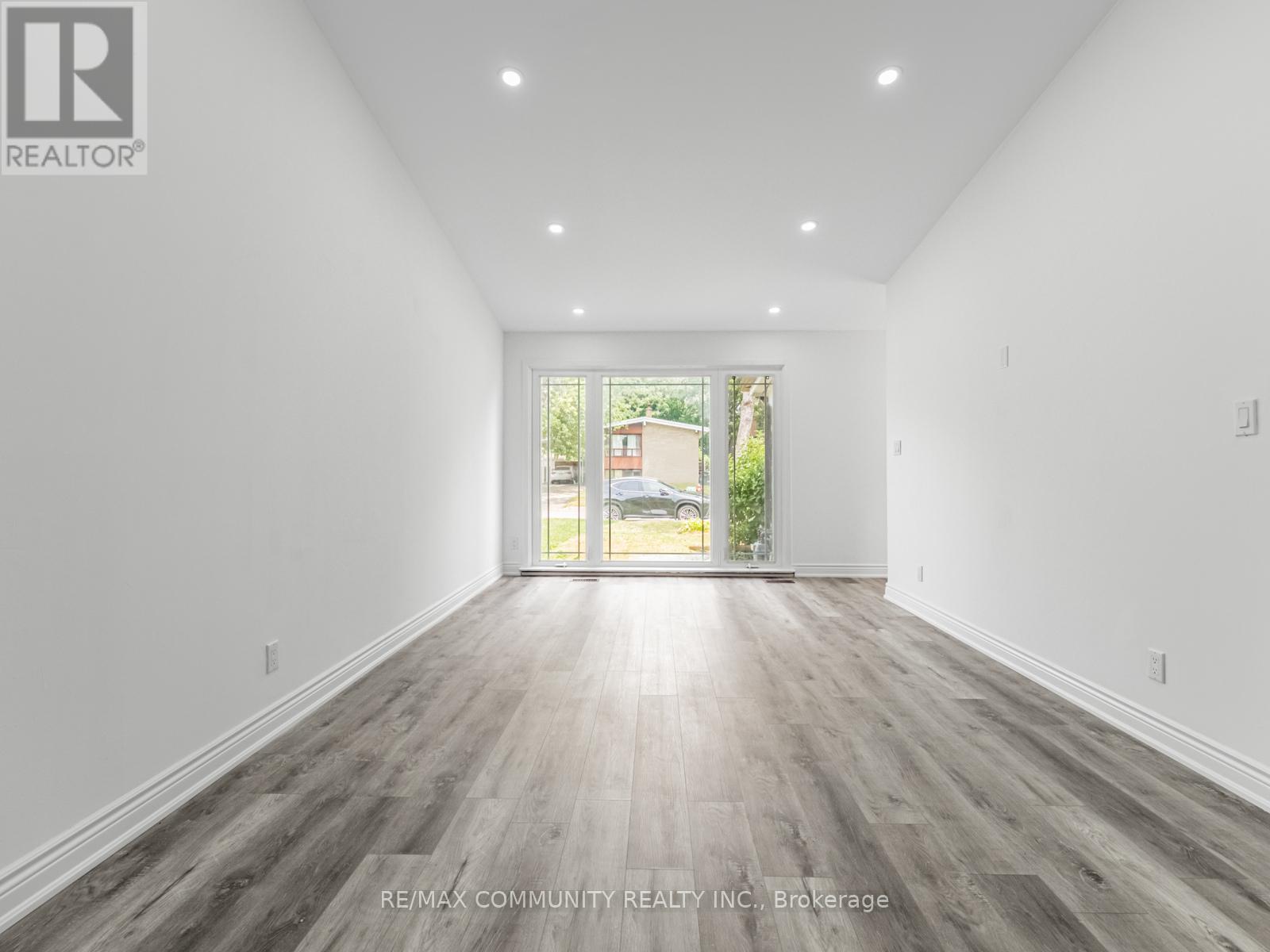 Photo 28 of 5 Langwith Court, Brampton ON