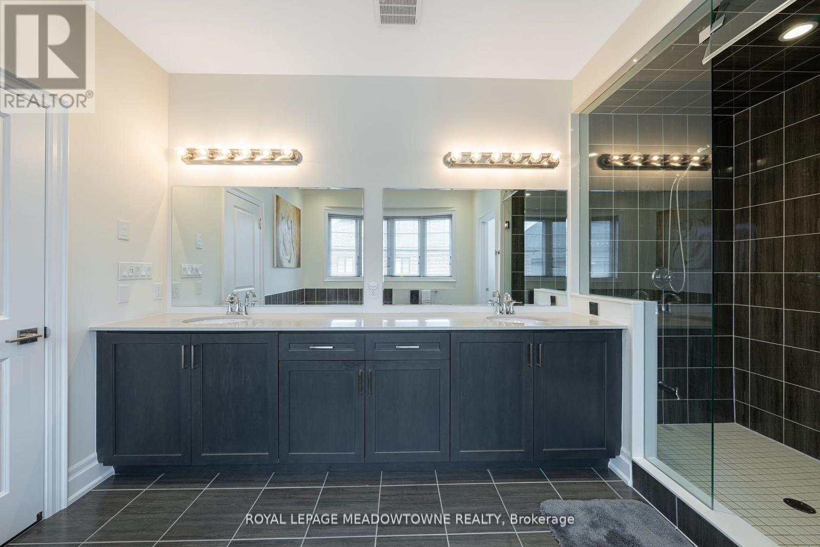 Photo 41 of 23 Abigail Grace Crescent, Brampton ON