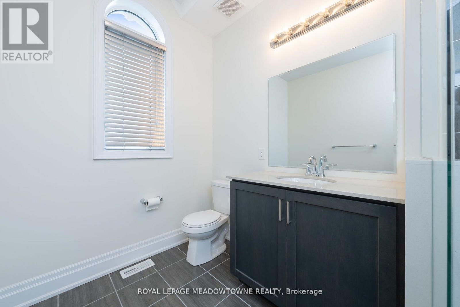 Photo 33 of 23 Abigail Grace Crescent, Brampton ON