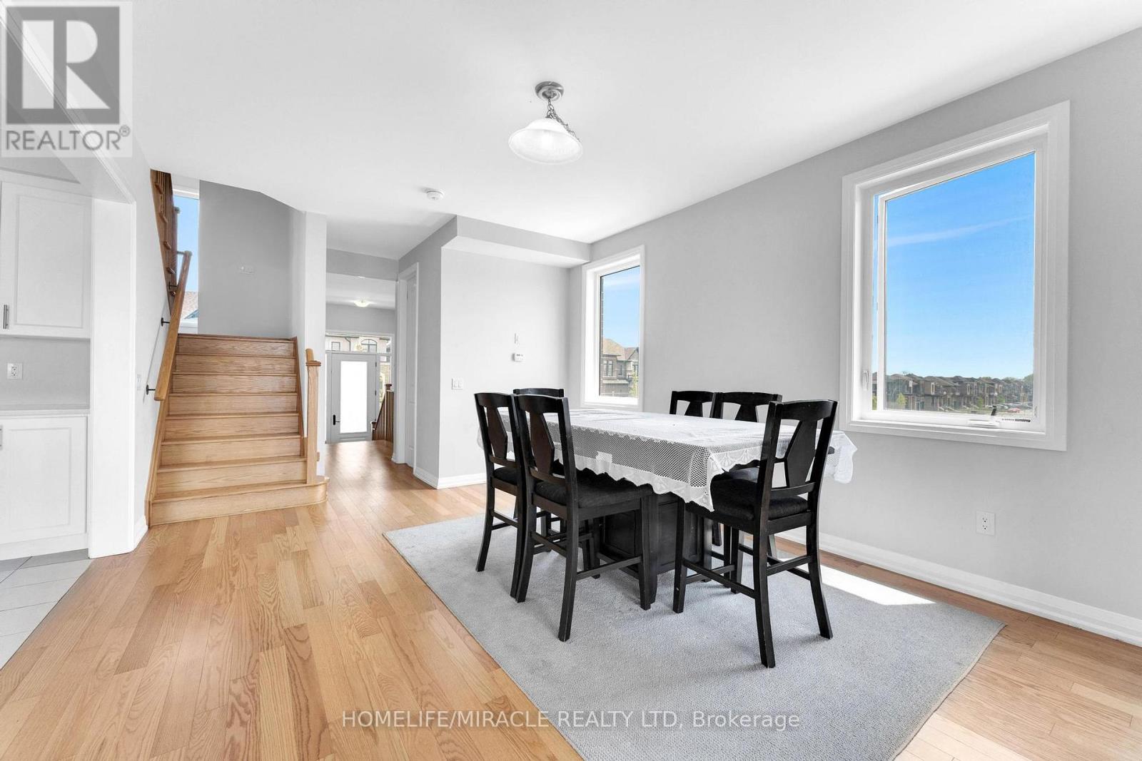 Photo 14 of 815 Sobeski Avenue, Woodstock ON