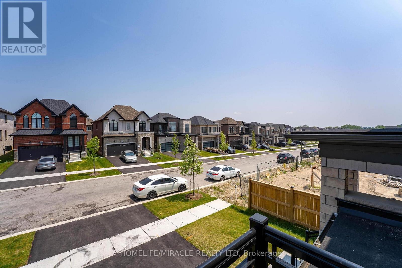 Photo 18 of 815 Sobeski Avenue, Woodstock ON