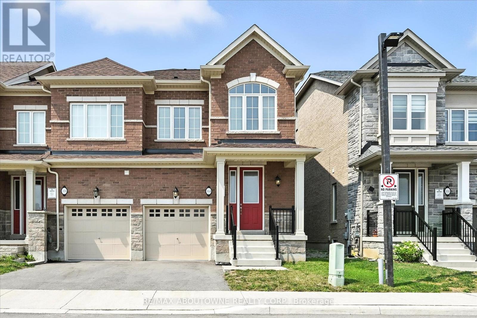 Photo 5 of 353 Raymond Road, Hamilton ON