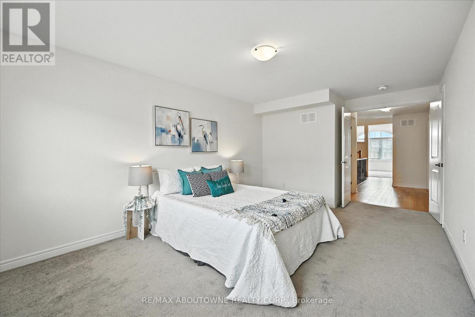 Photo 10 of 353 Raymond Road, Hamilton ON
