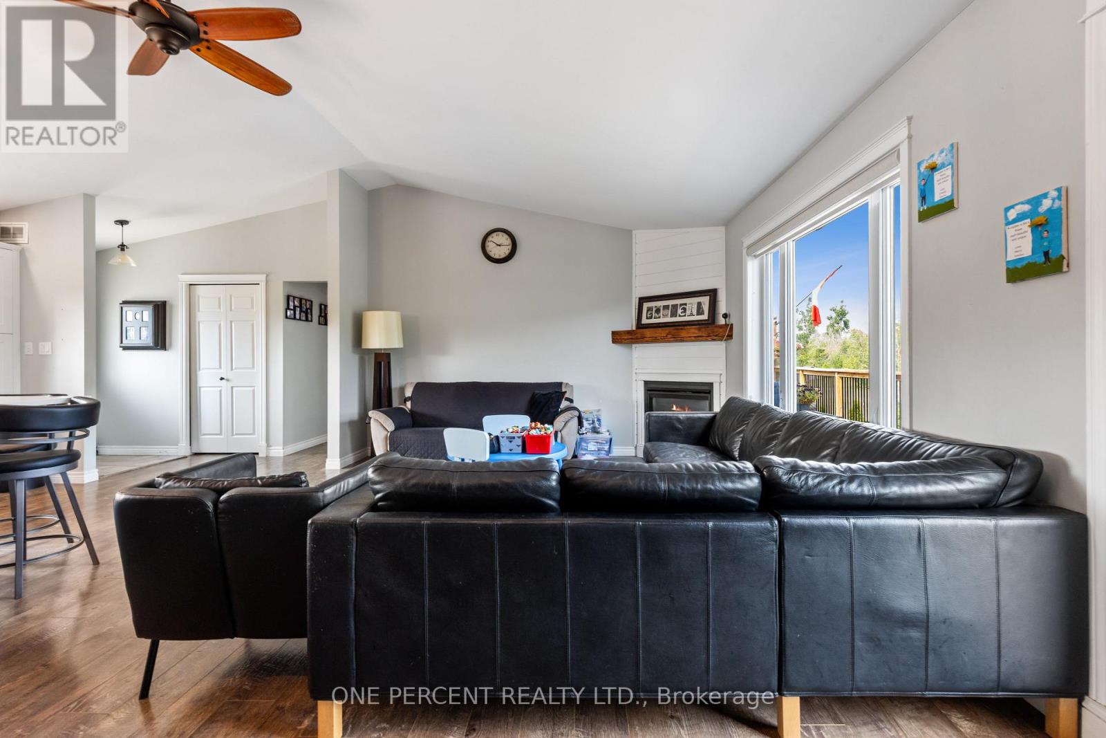 Photo 12 of 31 Distillery Street, Kawartha Lakes ON