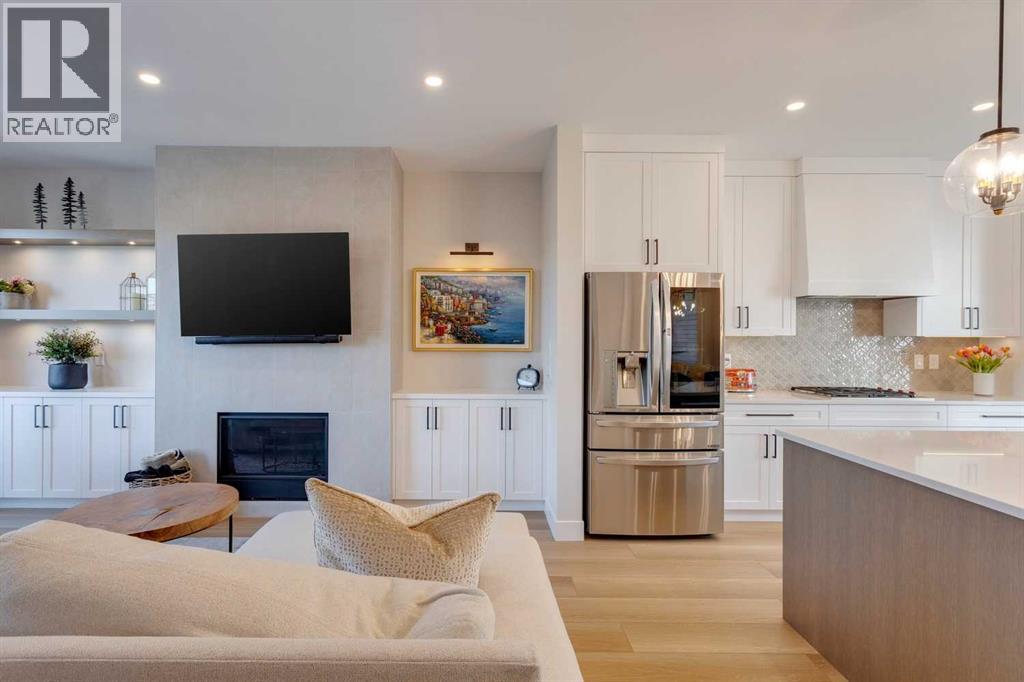 Single Family House for Sale in   Discovery Drive SW Discovery Ridge Calgary 