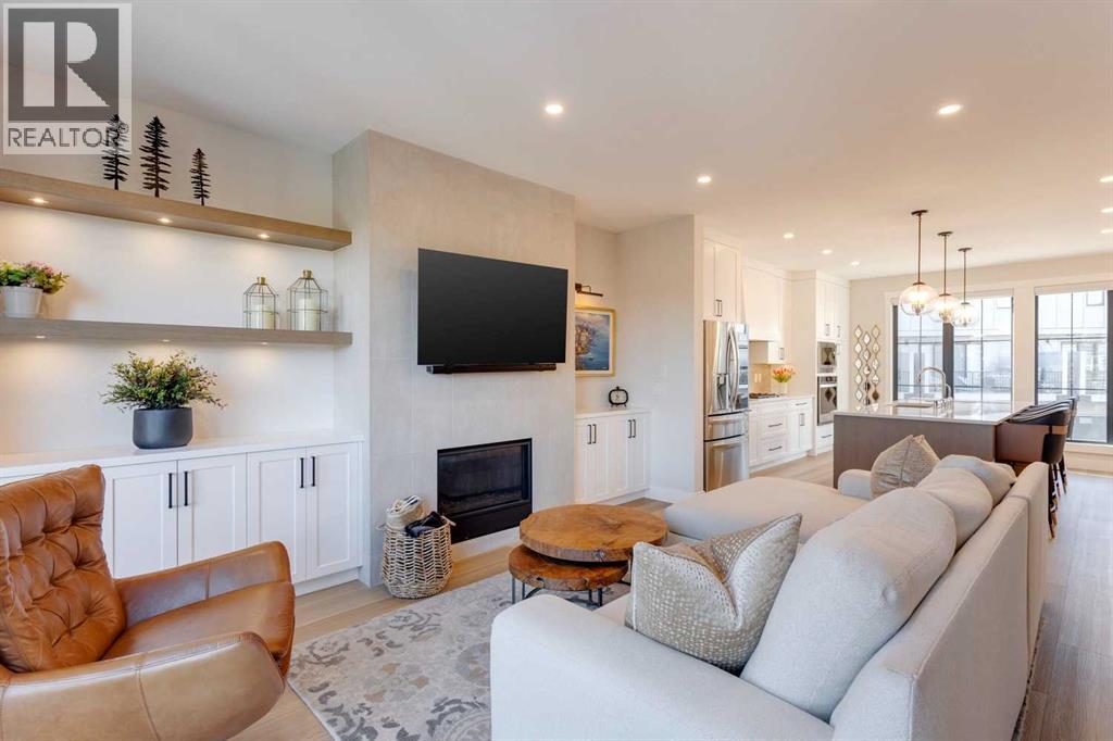 Single Family House for Sale in   Discovery Drive SW Discovery Ridge Calgary 