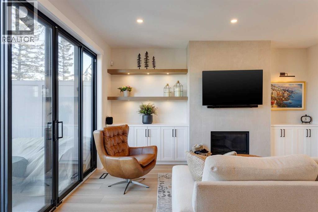 Single Family House for Sale in   Discovery Drive SW Discovery Ridge Calgary 