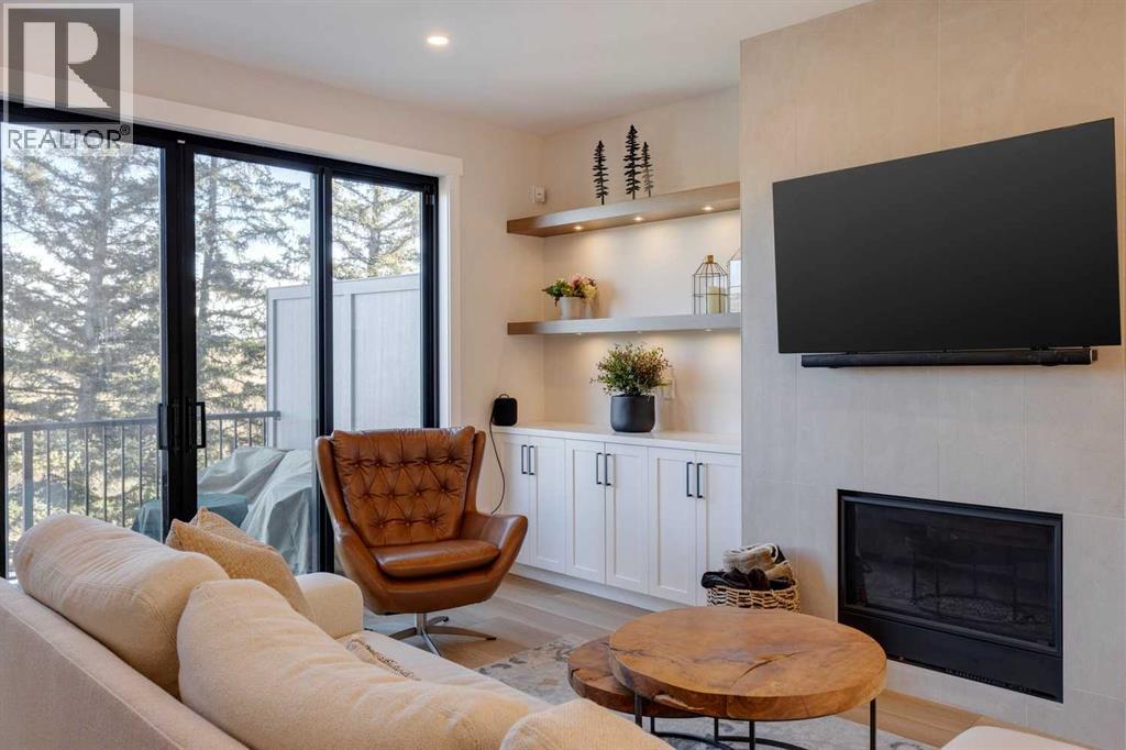 Single Family House for Sale in   Discovery Drive SW Discovery Ridge Calgary 