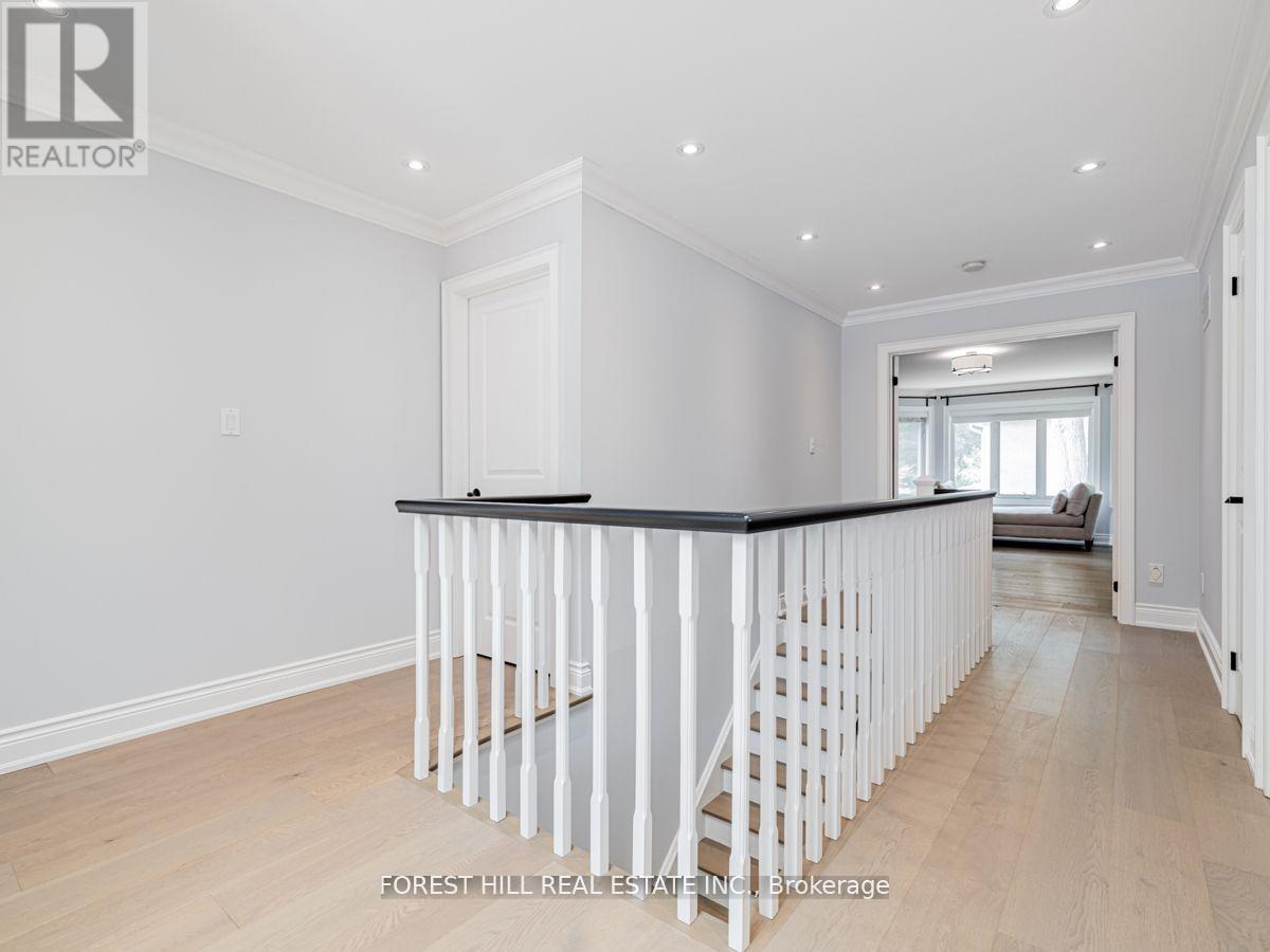 Photo 22 of 3022 A Bayview Avenue, Toronto ON