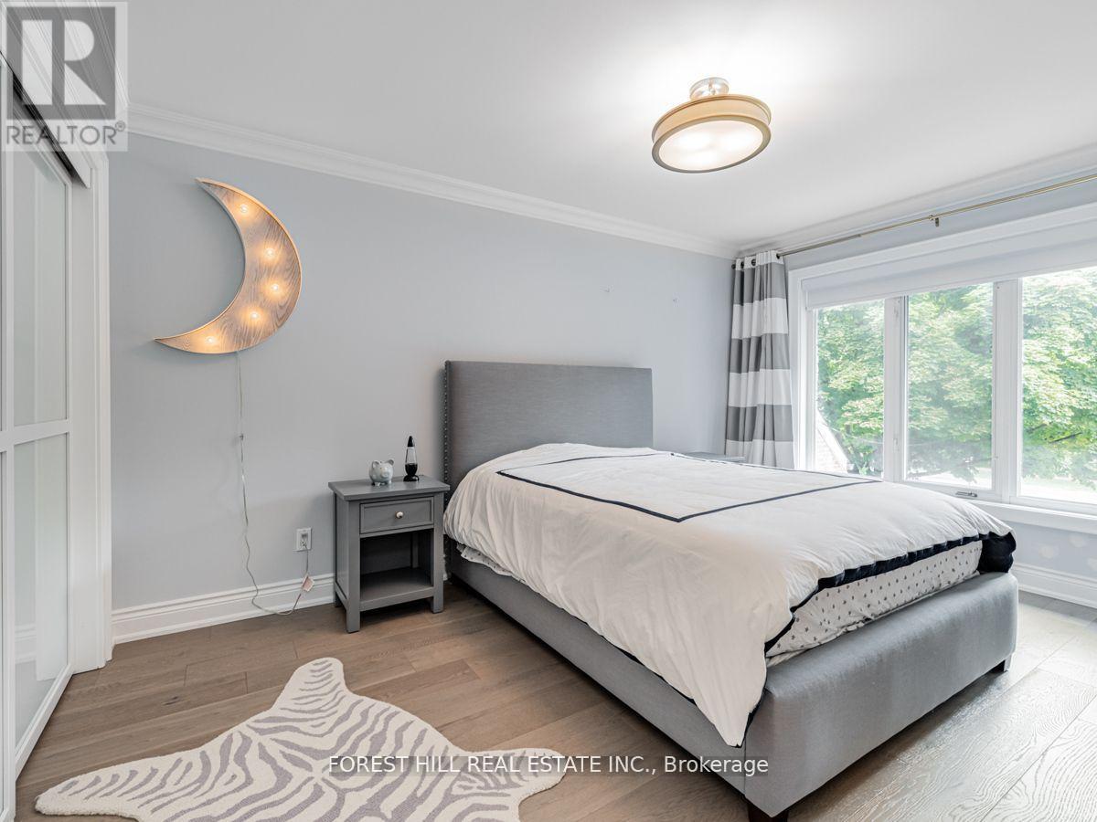 Photo 23 of 3022 A Bayview Avenue, Toronto ON